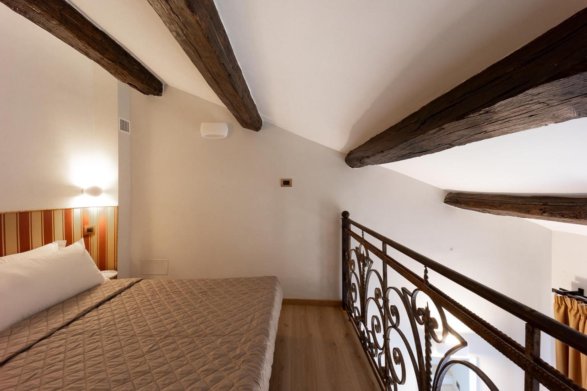 Dimora Cardinal Moroni Hotel Roma Ngoại thất bức ảnh